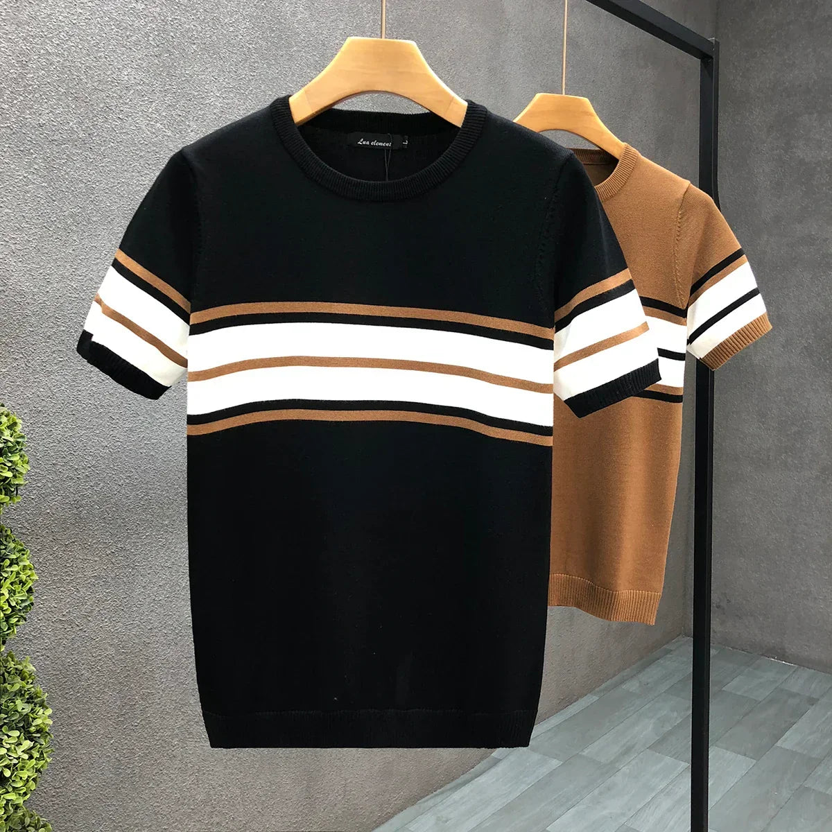 Capri Crewneck