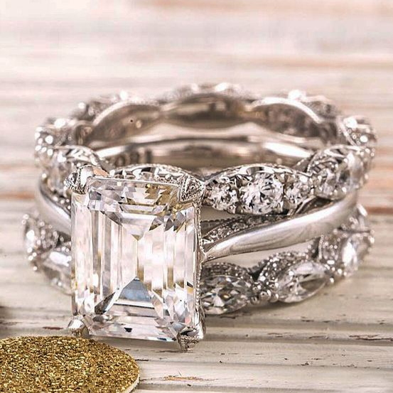 Eternal Radiance Ring