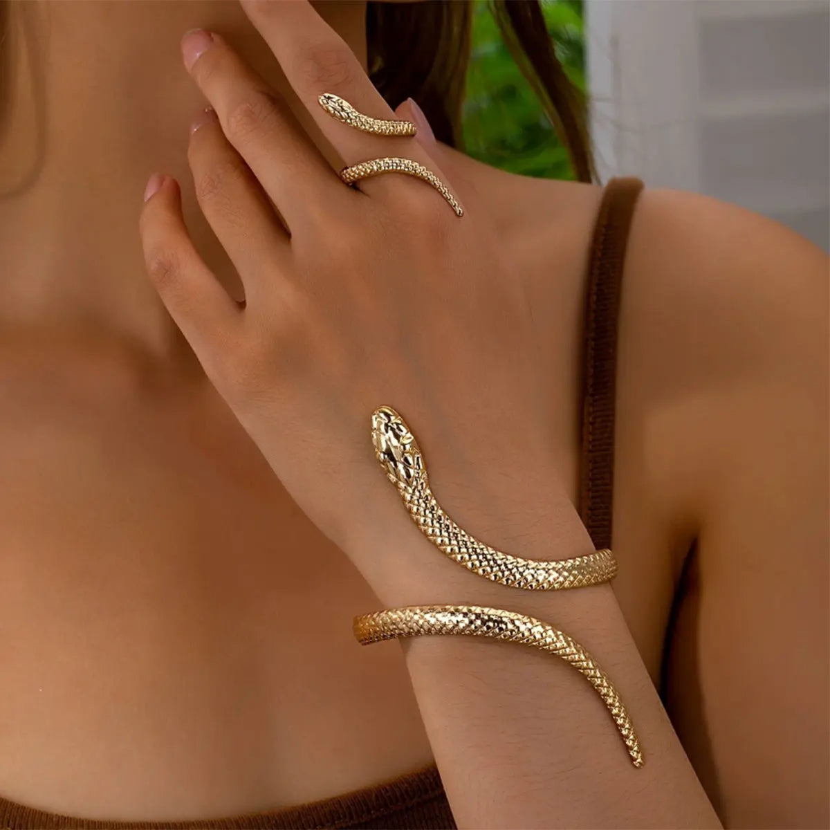 Virella Sculpted Serpent Set